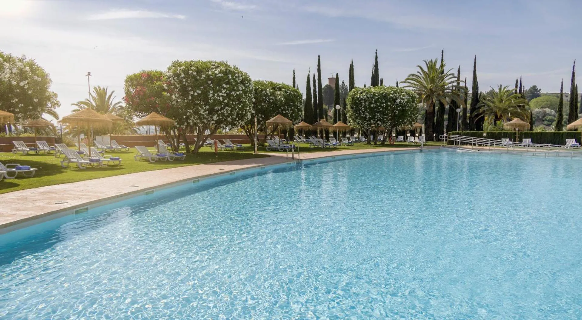 **** Hotel Ilunion Alcora Sevilla San Juan de Aznalfarache Spain